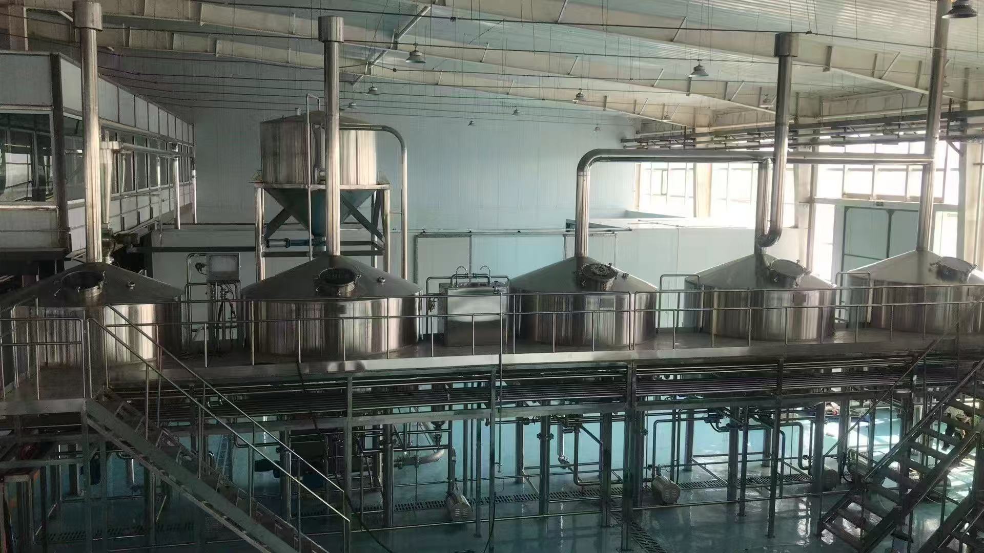 印台精酿啤酒设备厂—精酿啤酒设备主要生产工艺与核心技术